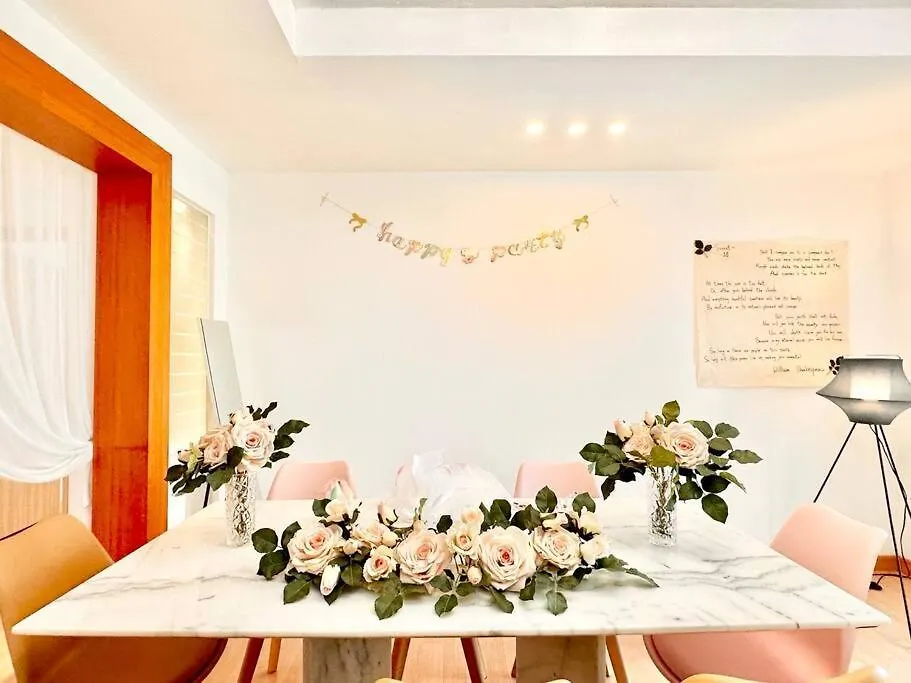 Penthouse Gwangan Located Main Enterance Of The Beach! Free Parking & Bbq With Amazing Patio! Busan